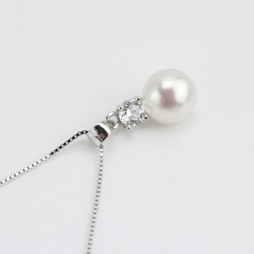 Freshwater pearl pendant w/ sterling silver chain